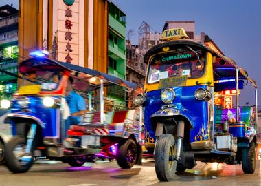 Tuk Tuk in Yaowarat Road