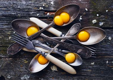 Spoon yolks