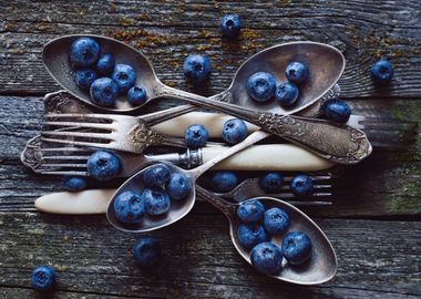 Blueberry spoon