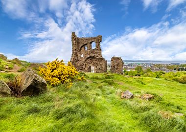 EDINBURGH Chapel Ruins