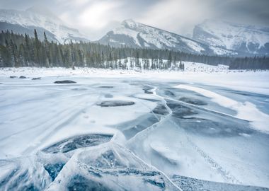 Lake Minnewanka 