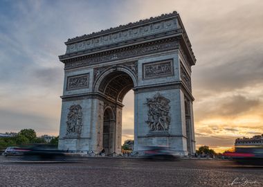 Arc de Triomphe soiree