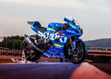 Suzuki GSX R1000