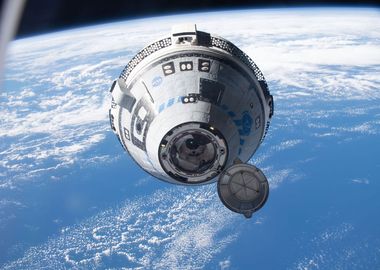 Starliner approaches ISS