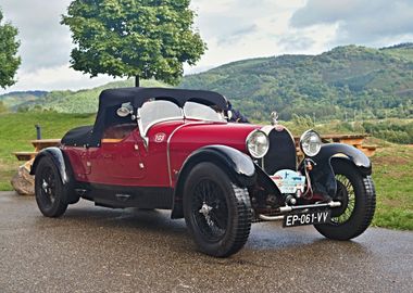 Classic Bugatti Roadster