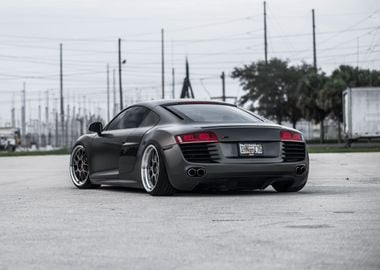 Audi R8