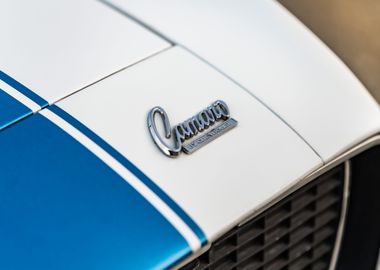 Chevrolet Camaro Emblem 