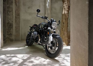 BMW R nineT