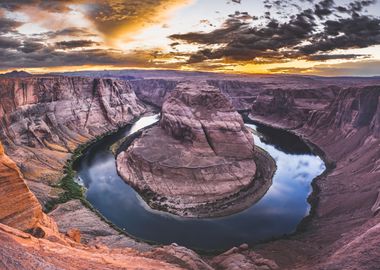 Horseshoe Bend at Sunset