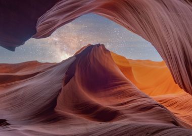 Antelope Canyon at night