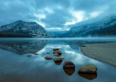 Dawn at Tenaya 