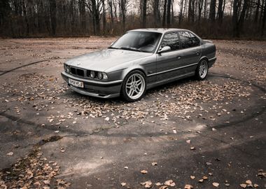 BMW M5 E34