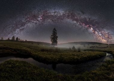 Under the Milky Way Arch