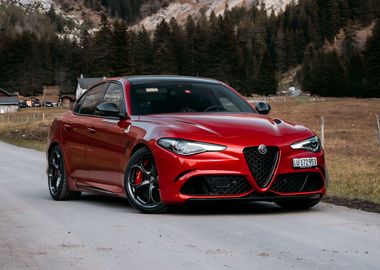 Alfa Romeo Quadrifoglio