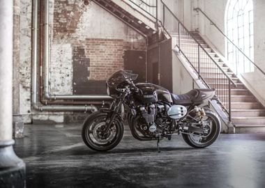 Yamaha XJR1300