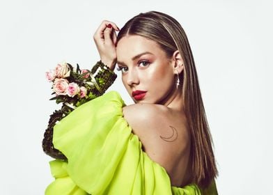 Celebrities-preview-3