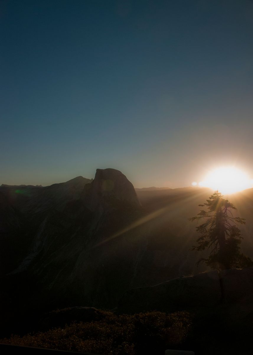 &lsquo;sunrise pic taken at glacier point in yosemite NP&rsquo; Poster by Flavio