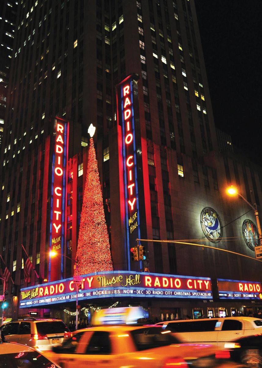 'Christmas in the city' Poster, picture, metal print, paint by Sarah ...